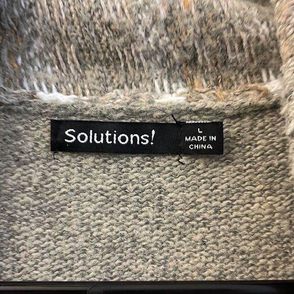 Solutions! Cardigan - Picture 2 of 5